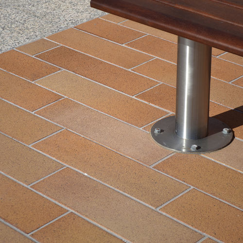 Carrelage grès - NATURAL - TERRAKLINKER - GRES DE BREDA - d'extérieur / de jardin / pour plage de piscine