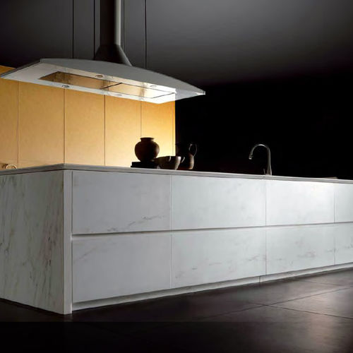 Cuisine contemporaine - WIND LEATHER AND MARBLE - TONCELLI - en bois / en marbre / avec îlot