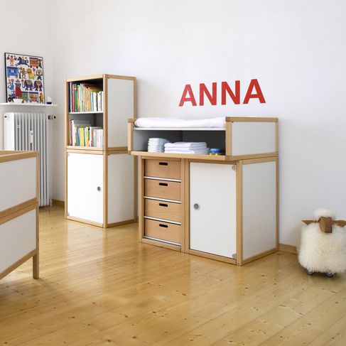 Table à langer en bois - PROFILSYSTEM - Flötotto Einrichtungssysteme GmbH - sur pied / pour crèche