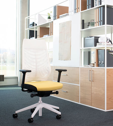 Fauteuil de bureau contemporain - JOYCEIS3  - Interstuhl Büromöbel GmbH & Co. KG - en maille / en métal / sur mesure
