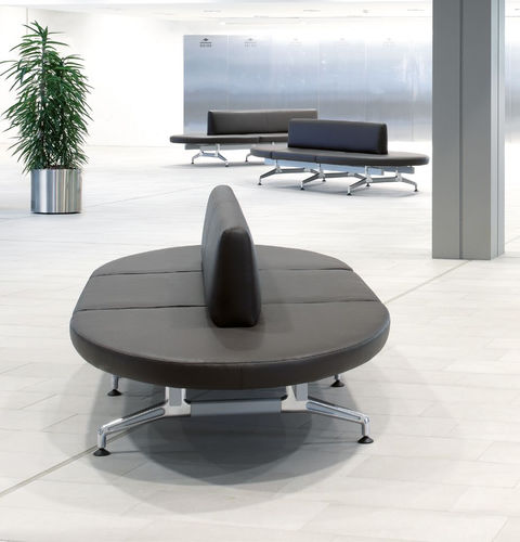 Banquette contemporaine - Terminal  - Kusch & Co - en tissu ignifuge / en acier / en aluminium