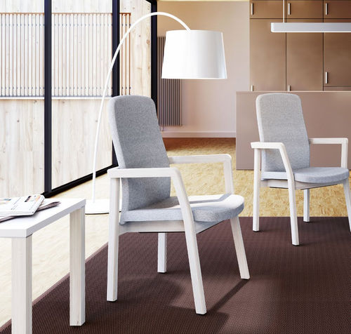 Fauteuil visiteur contemporain - Embla - Kusch & Co - en tissu / en hêtre / en bois teinté