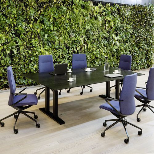 Table de conférence contemporaine - FOXX - Wiesner Hager - en bois / en acier / avec piètement en acier