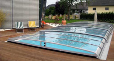 Abri de piscine bas - SUPERFLAT - luxe-pools - télescopique / d'aluminium / avec actionnement manuel