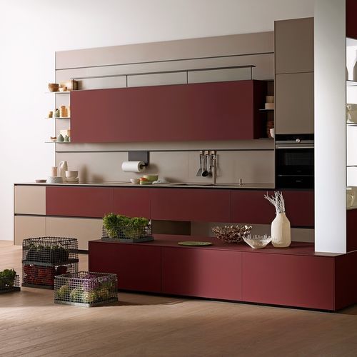 Cuisine contemporaine - Riciclantica - VALCUCINE - en aluminium / en stratifié / avec îlot