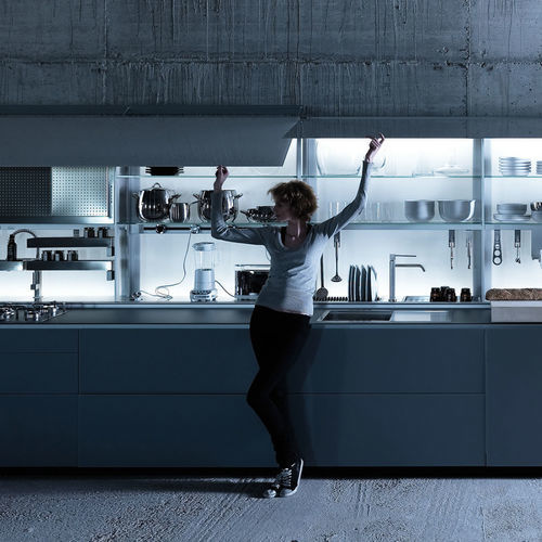 Étagère modulable - New Logica  - VALCUCINE - contemporaine / en verre / pour cuisine