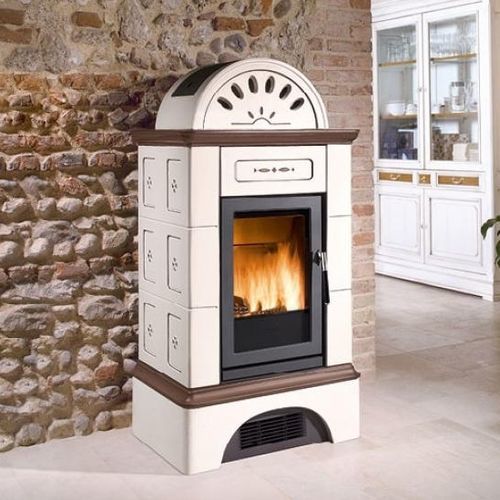 Poêle à bois - BRUNICO - Piazzetta - 5 kW - 10 kW / 10 kW - 20 kW / à poser