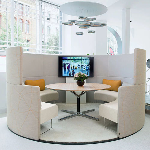 Support TV sur pied contemporain - PARCS - Bene GmbH - avec rangement intégré / en métal / en PC