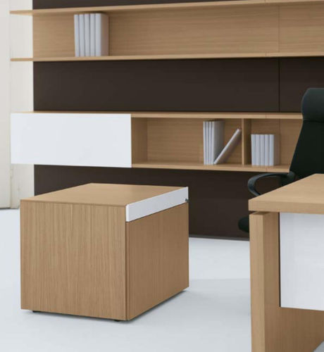 Caisson de bureau en aluminium - P2 - Bene GmbH - en bois / en verre / à 2 tiroirs