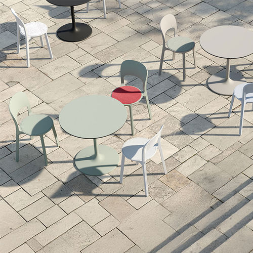 Chaise de jardin contemporaine - NOOVO Outdoor - Bene GmbH - d'extérieur / en polypropylène / en tissu