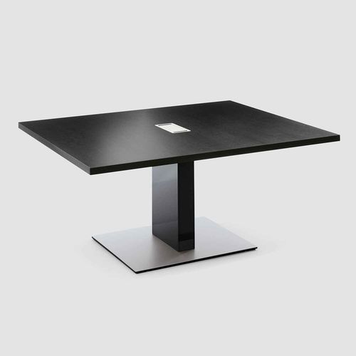 Table de réunion contemporaine - P2 MEETING - Bene GmbH - en placage de bois / en MDF / avec piètement en aluminium