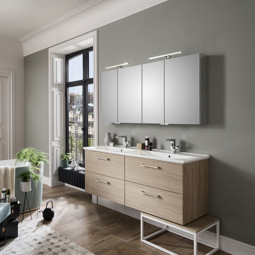 Salle de bain contemporaine - ONDE - Delpha - en chêne clair / en céramique / en nickel