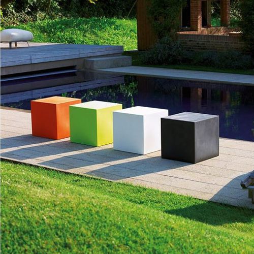Pouf contemporain - LT 2532 - DRIGANI SRL - en polyéthylène / carré / d'extérieur