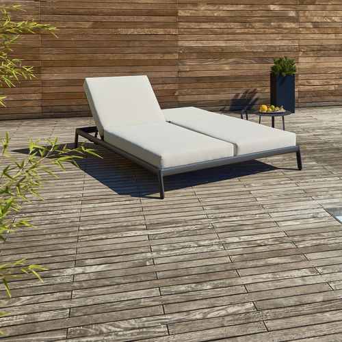 Bain de soleil contemporain - INFINITY - DRIGANI SRL - en Sunbrella® / en aluminium peint / dossier ajustable