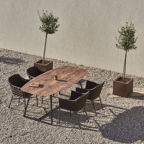 Table contemporaine - BLADE - DRIGANI SRL - en HPL / en pierre / avec piètement en acier à revêtement par poudre