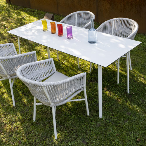 Table contemporaine - BAHIA - DRIGANI SRL - en HPL / avec piètement en métal / rectangulaire