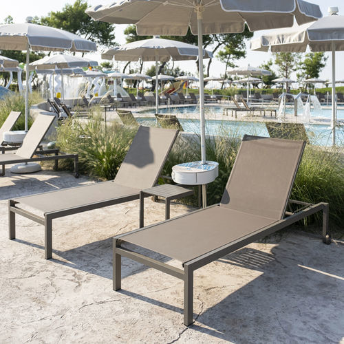 Bain de soleil contemporain - SANTIAGO - DRIGANI SRL - en Textilene® / en aluminium / d'extérieur
