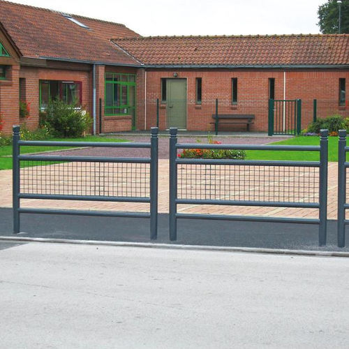 Barrière de protection - LINEA CITY - PROCITY - fixe / en acier zingué / pour espace public