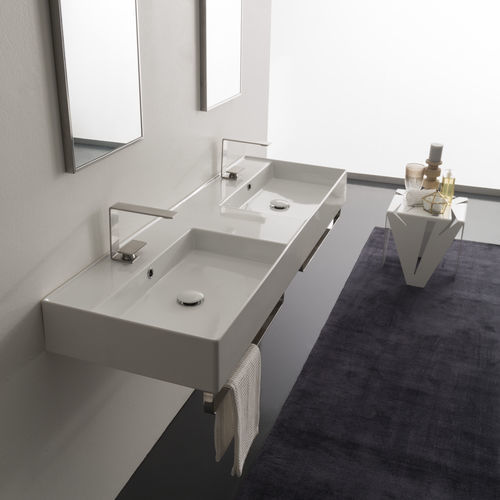Vasque suspendue - 5116  - Scarabeo Ceramiche - en céramique / avec porte-serviettes intégré / double