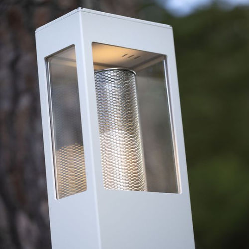 Lampadaire urbain - Tetra - Roger Pradier - contemporain / en aluminium / en acier inoxydable
