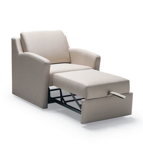 Fauteuil de style - AMICO - Carolina Business Furniture - en tissu / lit / pour établissement médicalisé