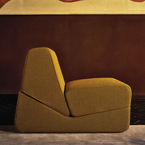 Fauteuil contemporain - GALEOTTA - Zanotta - en tissu / en mousse de polyuréthane / en polyuréthane