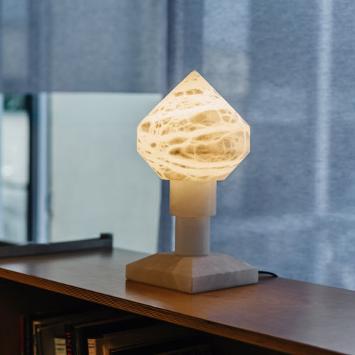 Lampe de table - ZELESTE - Santa & Cole - en albâtre / contemporaine / d'intérieur