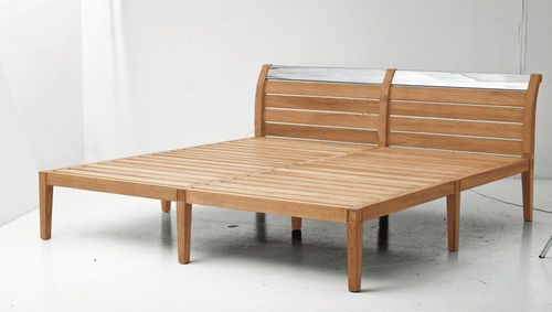 Lit de jardin double - SHERWOOD - SUTHERLAND - contemporain / en teck