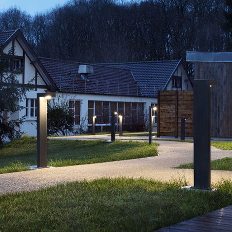 Borne d'éclairage urbaine - SAMPA PRO - BEL-LIGHTING / TERZO-LIGHT - contemporaine / en métal / IP65