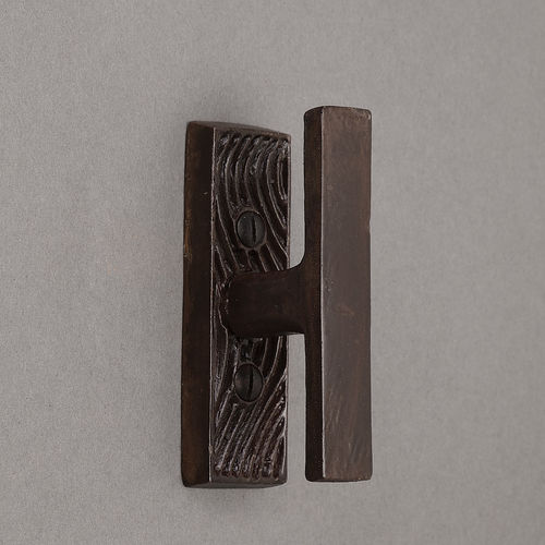 Poignée de fenêtre - ONDES - Objet Insolite - en bronze / classique / résidentielle