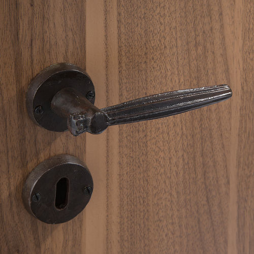 Poignée de porte - GALON - Objet Insolite - en bronze / classique / résidentielle