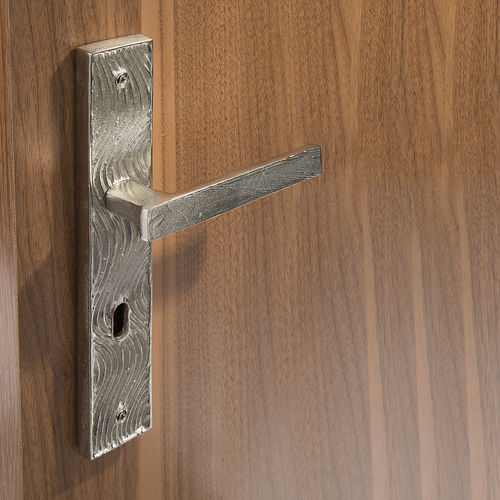 Poignée de porte - ONDES - Objet Insolite - en bronze / classique / résidentielle