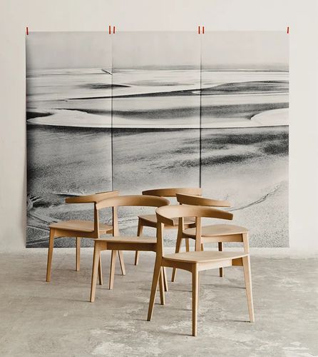 Chaise visiteur contemporaine - CAROLA  - Andreu World - d'intérieur / en tissu / avec piètement en bois