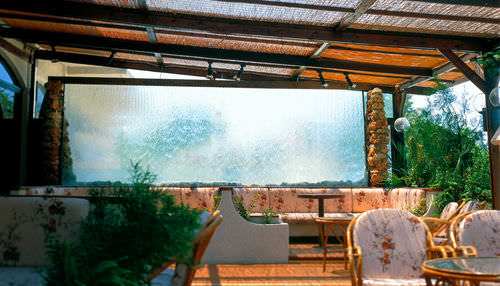 Mur d'eau en verre - Fontana Fountains - acier inox