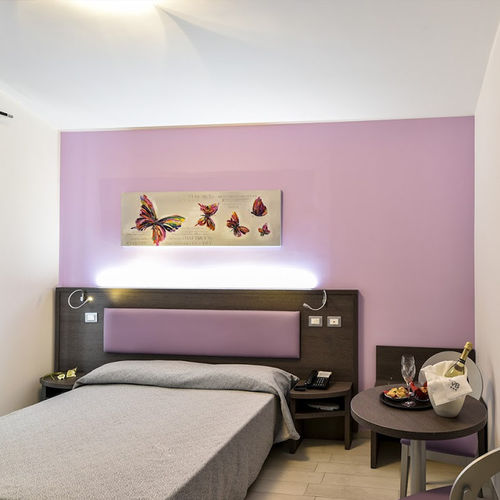 Chambre d'hôtel contemporaine - 16 - MOBILSPAZIO S.r.l