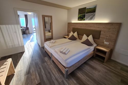 Chambre d'hôtel contemporaine - Appiano BZ - MOBILSPAZIO S.r.l