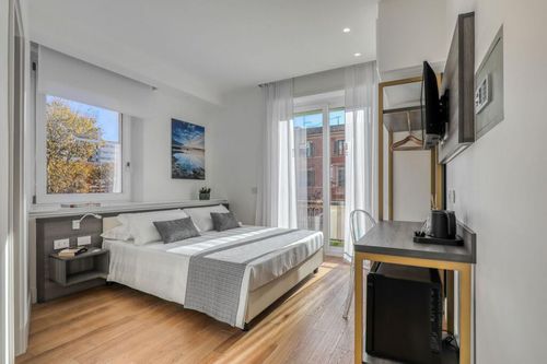 Chambre d'hôtel contemporaine - CIVITAVECCHIA (RM) - MOBILSPAZIO S.r.l