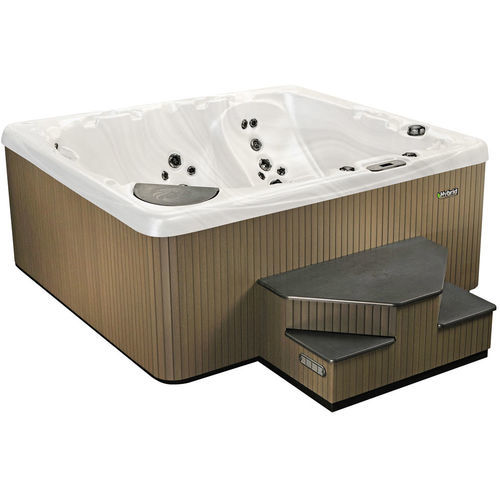 Spa hors-sol - 710 - Beachcomber Hot Tubs - rectangulaire / 3 places / en bois