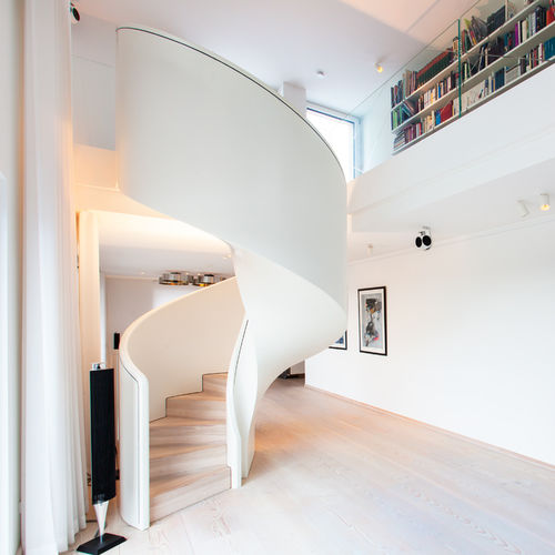 Escalier hélicoïdal - Modern helical staircase - Siller Stairs - à marches en bois / structure en bois / résidentiel