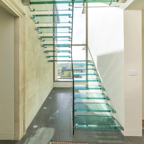 Escalier demi-tournant - ALL GLASS - Siller Stairs - à marches en verre / en verre / résidentiel