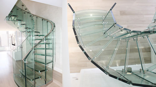 Escalier hélicoïdal - FLY design for small spaces - Siller Stairs - à marches en verre / structure en verre / contemporain