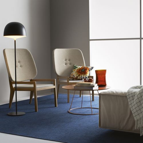 Fauteuil contemporain - MANGA - Swedese Möbler - en cuir / en tissu / en chêne