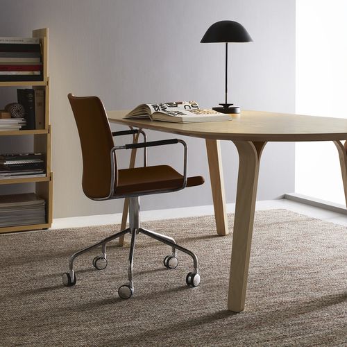 Chaise de bureau contemporaine - STELLA - Swedese Möbler - d'intérieur / en tissu / en cuir