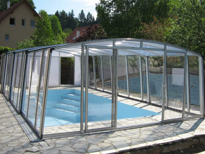 Abri de piscine haut - CARAT - VÖROKA - télescopique / en aluminium / avec actionnement manuel