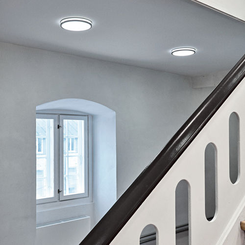 Plafonnier contemporain - MUNKEGAARD - Louis Poulsen - rond / en verre / en métal chromé