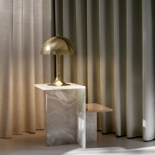 Lampe de table - Panthella 320 - Louis Poulsen - en fonte d'aluminium / en acrylique / contemporaine