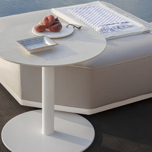 Table d'appoint contemporaine - SMART  - Atmosphera - en HPL / avec piètement en aluminium / ronde