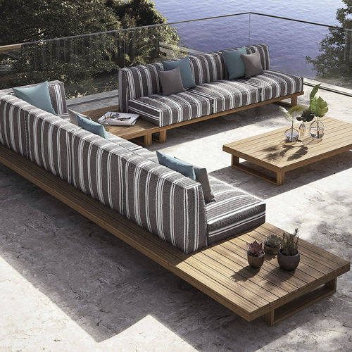 Table basse contemporaine - 9.ZERO - Atmosphera - en teck / avec piètement en bois massif / carrée