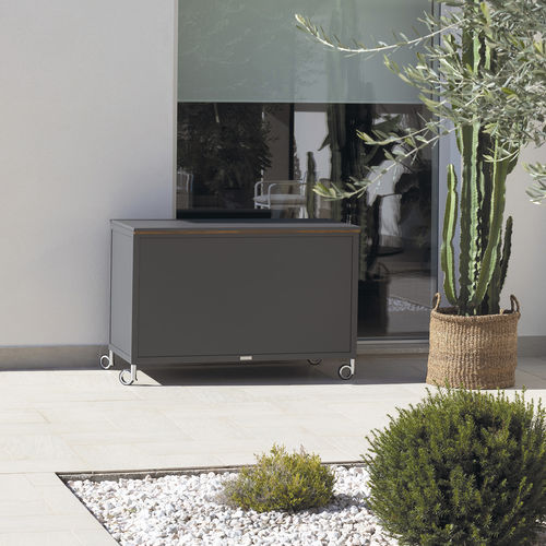 Coffre contemporain - FLAIR - Atmosphera - pour usage commercial / en teck / en aluminium