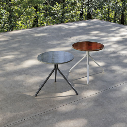 Table d'appoint contemporaine - Trio - Atmosphera - en céramique émaillée / en HPL / en grès